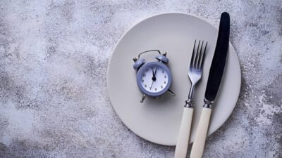 Ilustrasi - Simak urutan baca Yasin 3 kali dan niat puasa Nisfu Syaban malam ini. Temukan panduan lengkap amalan malam Nisfu Syaban 2026 di sini. (Dok. Ist)