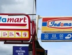 Kenapa Ramai-ramai Memusuhi Indomaret dan Alfamart?