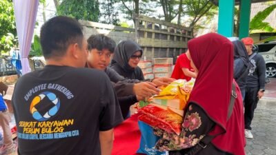 "Simak jadwal lengkap Operasi Pasar Murah di 6 Kecamatan Kota Pontianak menjelang Idulfitri 1447 H. Tersedia paket sembako murah seharga 85.000 rupiah."