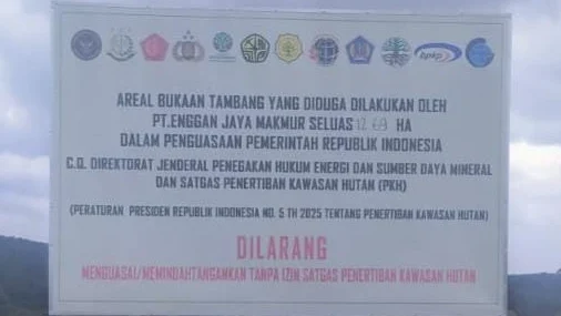 "Ditjen Gakkum ESDM tingkatkan kasus dugaan tambang bauksit ilegal PT EJM ke penyidikan. Jejaring bisnis AS yang disebut raja tambang Kalbar terancam runtuh."