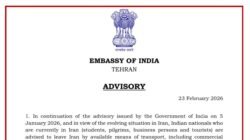 Surat edaran resmi (advisory) dari Kedutaan Besar India di Teheran tertanggal 23 Februari 2026 yang mengimbau warga negaranya untuk segera meninggalkan Iran. (Dok. HO/Faktakalbar.id)