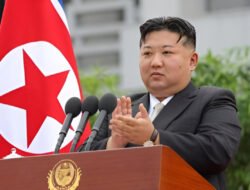 Jika Indonesia Dipimpin Kim Jong Un, Negara Kuat, Rakyat Diam