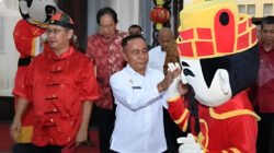 Wagub Krisantus Hadiri Perayaan Imlek PSMTI dan Hakka