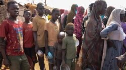 "Laporan PBB mengungkap pembantaian 6.000 orang dalam tiga hari di el-Fasher, Sudan. Perang saudara ini diwarnai tuduhan kejahatan perang dan genosida. "