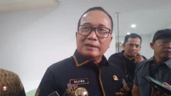 "RSUD Kubu Raya resmi naik ke Tipe C. Bupati Sujiwo tegaskan peningkatan status harus linier dengan kualitas layanan dan segera benahi infrastruktur penunjang."