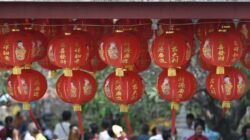 "Ketahui daftar pantangan sebelum malam Sa Cap Meh agar keberuntungan Imlek menyertai Anda. Dari larangan berkata kasar hingga urusan hutang piutang. "