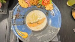 "Indonesia resmi menjadi pasar restoran Jepang terbesar di ASEAN dengan lebih dari 6.500 gerai. Temukan tren inovasi ramen halal dan ekspansi kulinernya di sini."