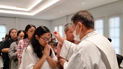 "Sambut masa pertobatan dengan makna mendalam. Simak 5 persiapan penting jelang Pra Paskah (Lent) bagi umat Katolik, mulai dari niat hingga aksi kasih."