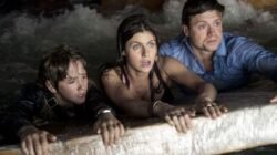 "Di balik aksi menegangkan gempa bumi, film San Andreas menyimpan pesan mendalam tentang keluarga. Simak 5 momen hangat yang bisa menjadi pelajaran berharga."