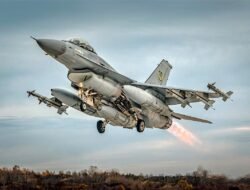 Bantah Rumor Skuadron Asing, Ukraina Tegaskan F-16 Diawaki Pilot Sendiri