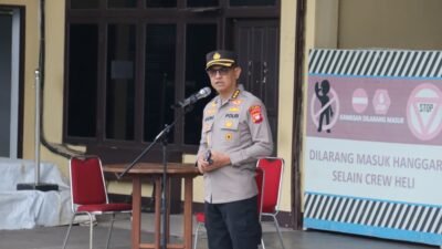 Kombes Pol Agung Setyo Wahyudi memimpin apel kesiapan Satgas Operasi Liong Kapuas 2026 di Lapangan Bhayangkara Jananuraga Polda Kalbar.