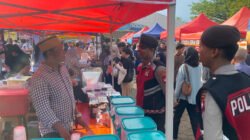 Kepolisian Daerah Kalimantan Barat menggencarkan patroli di pelabuhan dan pasar Pontianak guna mengamankan aktivitas warga jelang perayaan Cap Go Meh. (Dok: HO/Faktakalbar.id)