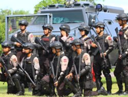 Aturan Polisi Pakai Senjata Api: Kapan Petugas Boleh Menembak?