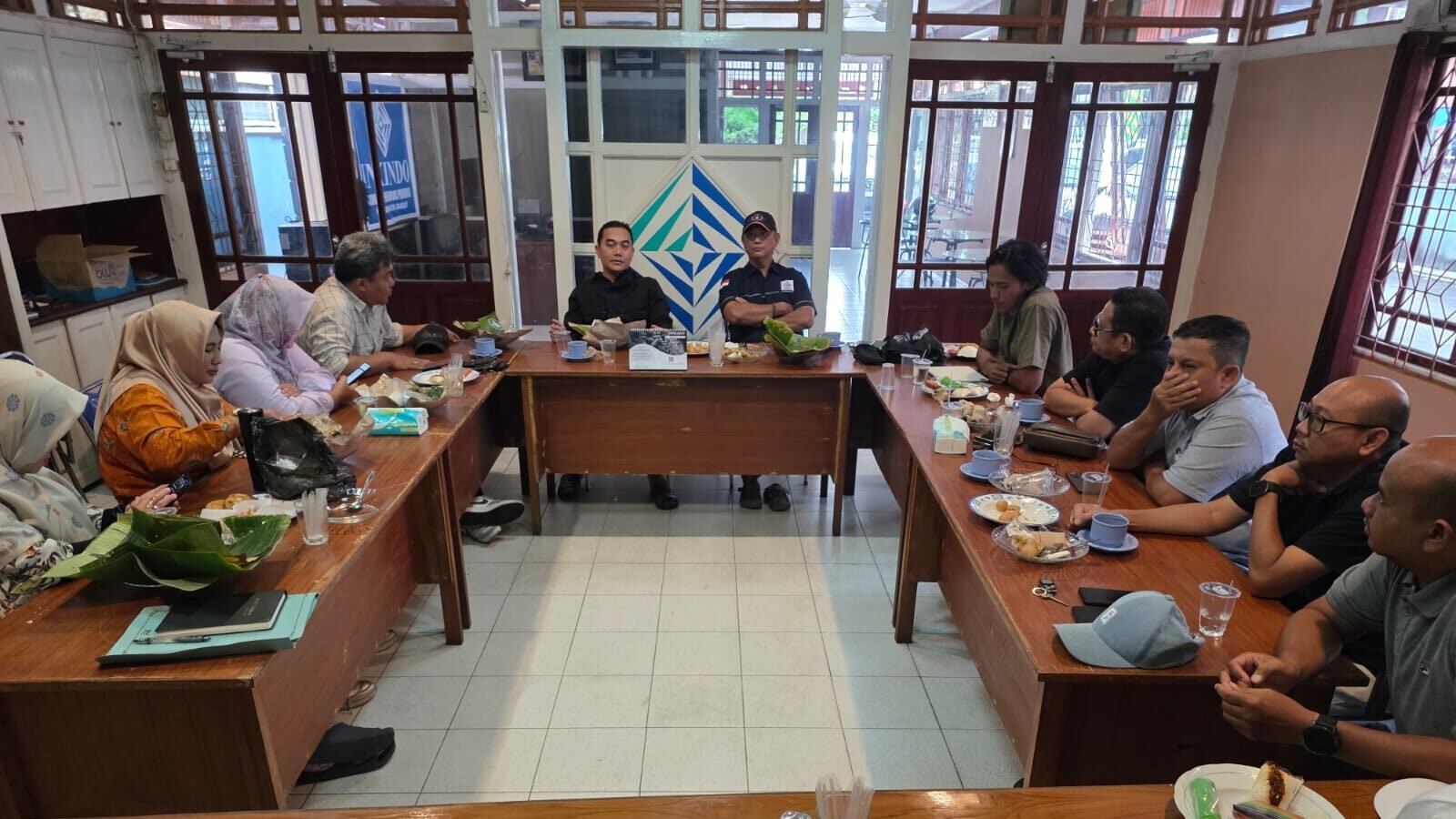 Suasana rapat persiapan panitia Musyawarah Provinsi (Musprov) XI INKINDO Kalimantan Barat untuk membahas agenda pemilihan ketua. (Dok. HO/Faktakalbar.id)
