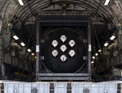 Era Baru Perang Modern, AS Angkut Reaktor Nuklir Portabel Ward 250 via Pesawat C-17