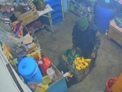 Kantin Sekolah Methodist Mempawah Dibobol Maling, Pelaku Terekam CCTV Tutupi Wajah dengan Sarung