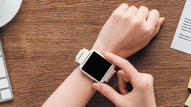 "Bingung mencari kado? Simak 4 rekomendasi kado Valentine terbaik untuk pasangan Anda agar momen kasih sayang tahun ini terasa lebih spesial dan bermakna."