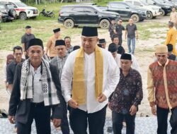 Safari Ramadhan di Tumbang Titi, Bupati Alexander Wilyo Janji Tuntaskan Lahan Masjid Al Hidayah