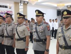 Penyegaran Organisasi, Tiga Kapolsek dan Kasat Binmas Polres Ketapang Resmi Berganti