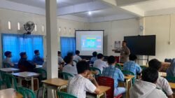 Polres Melawi gelar sosialisasi penerimaan Polri 2026 di SMAN 1 Nanga Pinoh. Polisi cari bibit unggul dengan prinsip BETAH tanpa pungutan biaya. (Dok: HO/Faktakalbar.id)