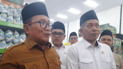 "Bupati Sujiwo mendukung kehadiran Torasera Abdussalam di Kubu Raya sebagai off taker produk UMKM dan pesantren, sejalan dengan visi ekonomi Presiden."