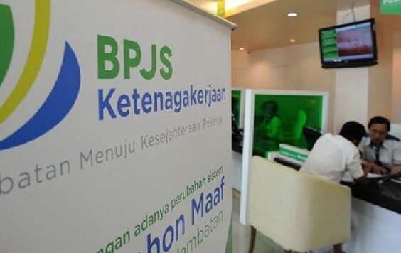 "Bupati Ketapang Alexander Wilyo ingatkan BPJS Ketenagakerjaan soal pentingnya perlindungan pekerja sektor informal dan validasi data kepesertaan yang akurat.'