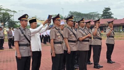 Upacara Sertijab Pejabat Polres Kubu Raya pada Jumat (13/2/2026). (Dok. HO/Faktakalbar.id)