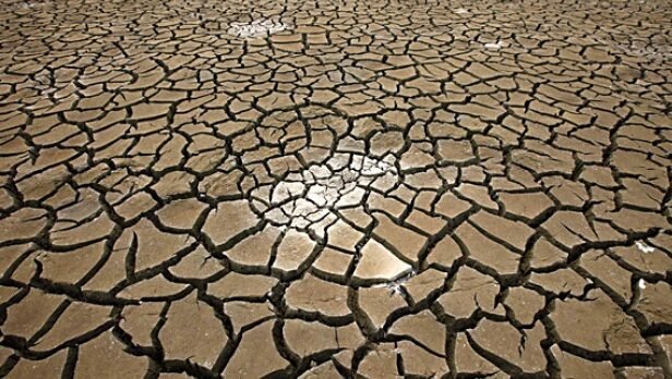 "Antisipasi krisis air dan asap! Simak 4 hal penting yang wajib dipersiapkan warga Kalimantan Barat menghadapi musim kemarau dan anomali El Nino 2026."