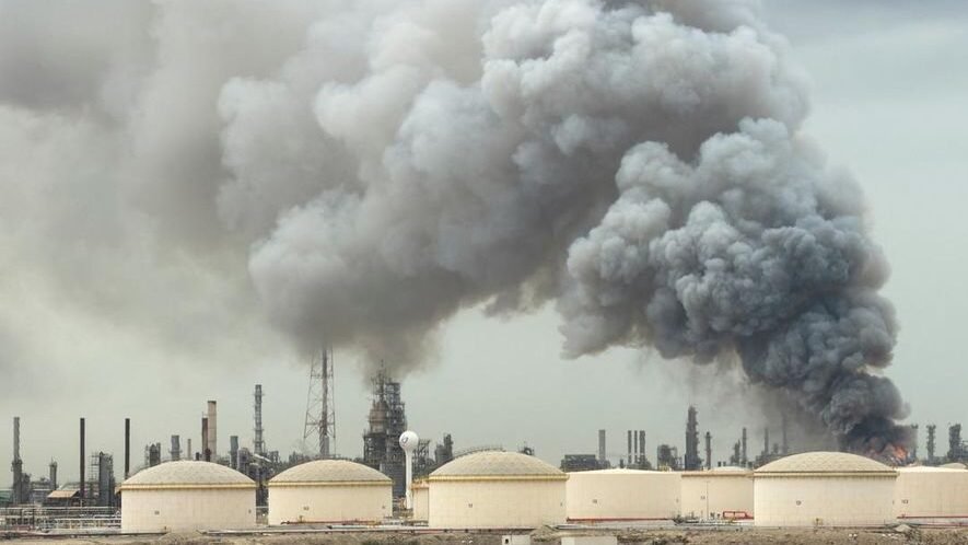 "Perang Iran vs AS-Israel selama 24 hari akibatkan 40 fasilitas energi rusak parah. IEA peringatkan krisis pasokan migas terbesar dalam sejarah pasar global."