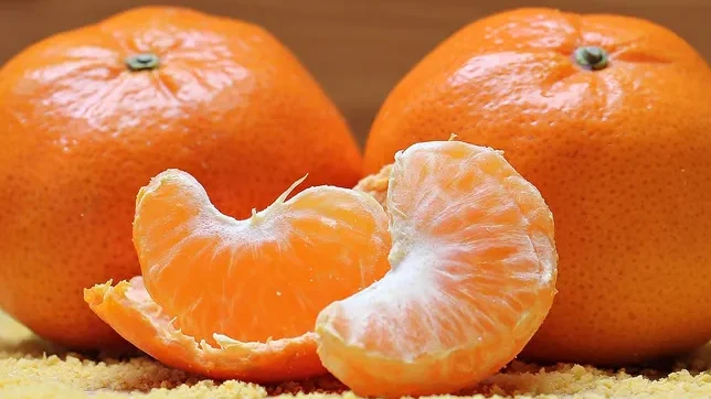 "Hindari 5 jenis buah ini saat berbuka puasa dan jangan mengolahnya menjadi jus agar pencernaan tetap sehat serta nutrisi alaminya tidak hilang. "