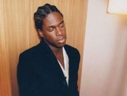 5 Makna Keraguan Hubungan dalam Lagu Who Knows, Bikin Baper Maksimal!