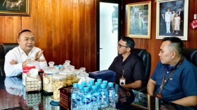 Bupati-Ketapang-Alex-Bank-Kalbar