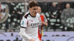 Cremonese vs AC Milan 0-2: Gol Telat Menangkan Rossoneri