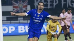 Persib Bandung Cukur Persik Kediri 3-0