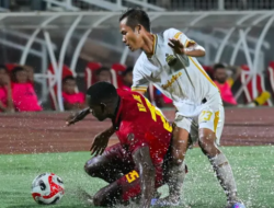 Super League: Arema FC Kena 2 Kartu Merah, Bhayangkara FC Menang Comeback 2-1