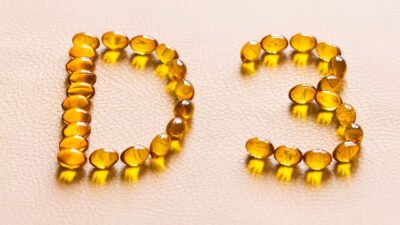 Ilustrasi - Masyarakat perlu memahami panduan memilih suplemen Vitamin D3 yang tepat agar tubuh menyerap nutrisi secara maksimal untuk menjaga kesehatan tulang. (Dok. Ist)