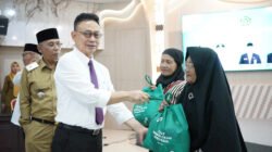 Wali Kota Pontianak Edi Rusdi Kamtono mendorong optimalisasi pembayaran zakat untuk membantu 27 ribu warga yang membutuhkan dukungan. (Dok: Pemkot Pontianak)