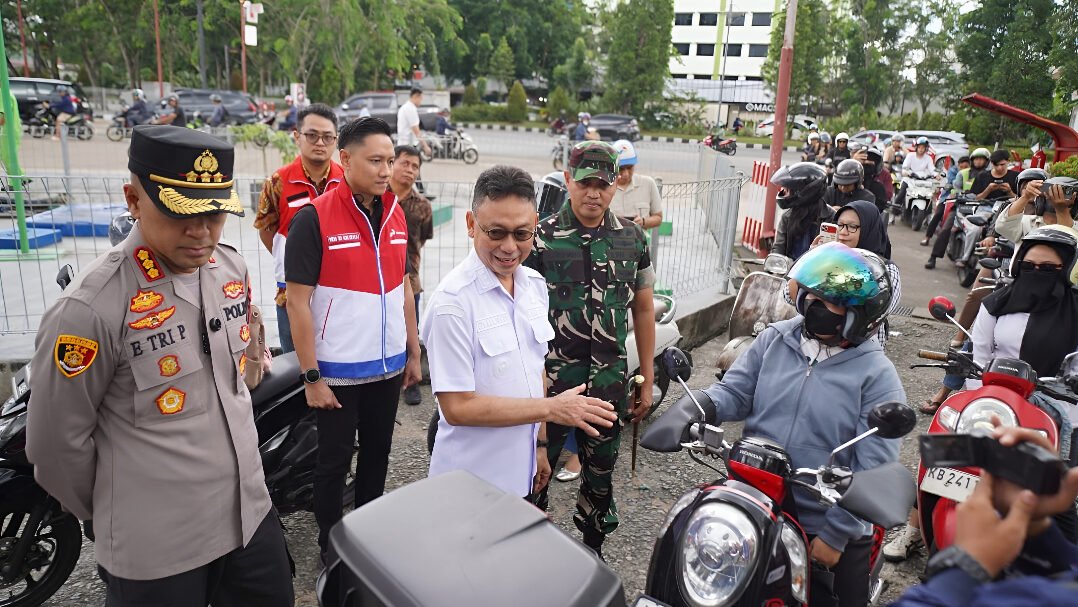 Aparat kepolisian akan menindak tegas penimbun BBM jenis Pertalite dan Solar di Pontianak untuk menjaga ketersediaan pasokan selama bulan Ramadan. (Dok: Pemkot Pontianak)
