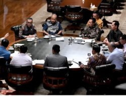 Presiden Prabowo Bahas Nasib Pendidikan dan Mudik Lebaran