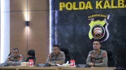 ajaran kepolisian Daerah Kalimantan Barat saat melangsungkan Latihan Pra Operasi (Latpra Ops) Ketupat Kapuas 2026 di Graha Khatulistiwa, Pontianak.