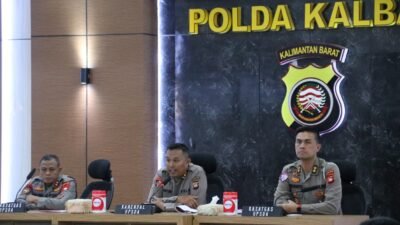 ajaran kepolisian Daerah Kalimantan Barat saat melangsungkan Latihan Pra Operasi (Latpra Ops) Ketupat Kapuas 2026 di Graha Khatulistiwa, Pontianak.