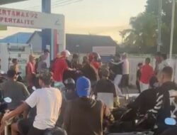 Antrean BBM di Pontianak Mulai Picu Korban, Dua Warga Adu Pukul hingga Ibu Pingsan