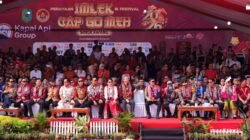 Polda Kalbar sukses laksanakan pengamanan Cap Go Meh Singkawang dengan terjunkan 803 personel gabungan. Rangkaian acara dihadiri 50.000 orang berjalan aman.