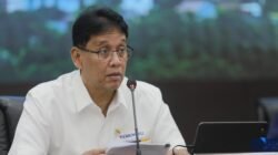 "Pemerintah bersiap mengalihkan beban lonjakan harga minyak dunia akibat konflik Iran kepada masyarakat dengan membuka opsi kenaikan harga BBM demi menyelamatkan APBN. "