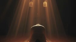 Ilustrasi - Kaum muslim melantunkan rangkaian doa pada malam Lailatul Qadar. Doa ini membantu memohon ampunan, kelancaran rezeki, hingga mengubah takdir. (Dok. Ist)