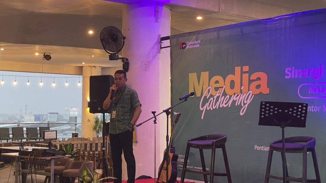 "PT Pegadaian Area Pontianak menggelar Gema Ramadan di Gaia Mall pada 14-15 Maret 2026. Acara ini fokus mengedukasi warga terkait investasi emas fisik dan digital. "