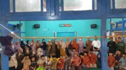 PWA Kalbar melalui MHH memberikan edukasi hukum kepada anak Panti Asuhan Tunas Islam Rasau Jaya. Kegiatan ini bertujuan mencegah kekerasan dan perundungan anak. (Dok: HO/Faktakalbar.id)