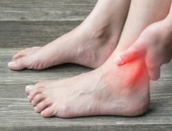 Jangan Salah Diagnosis, Ini Cara Membedakan Kurang Gula dan Asam Urat Sejak Dini