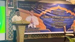 Ketua LPM Kota Pontianak Agus Sugianto memberikan sambutan dalam acara Dialog Kemasyarakatan dan Buka Puasa Bersama di Grand Mahkota Hotel. (Dok. HO/Faktakalbar.id)