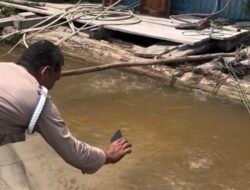 Fenomena Gas Alam di Tepi Sungai Kapuas, Personel Polsek Bunut Hilir Perketat Patroli